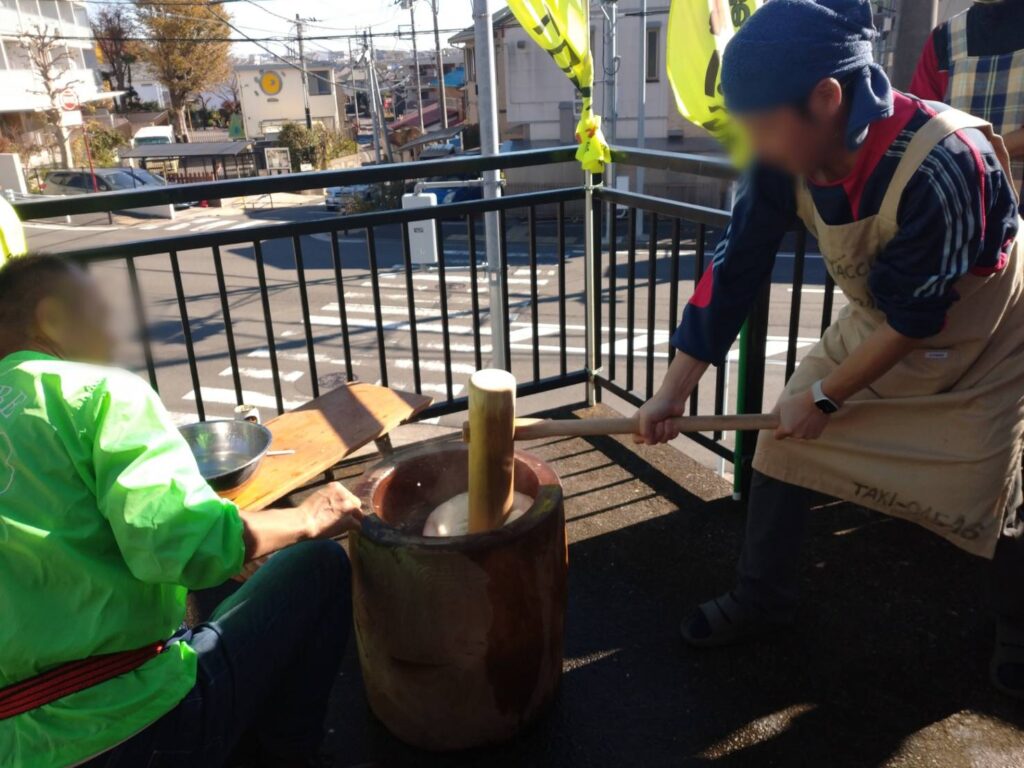 滝ヶ谷戸　餅つき大会