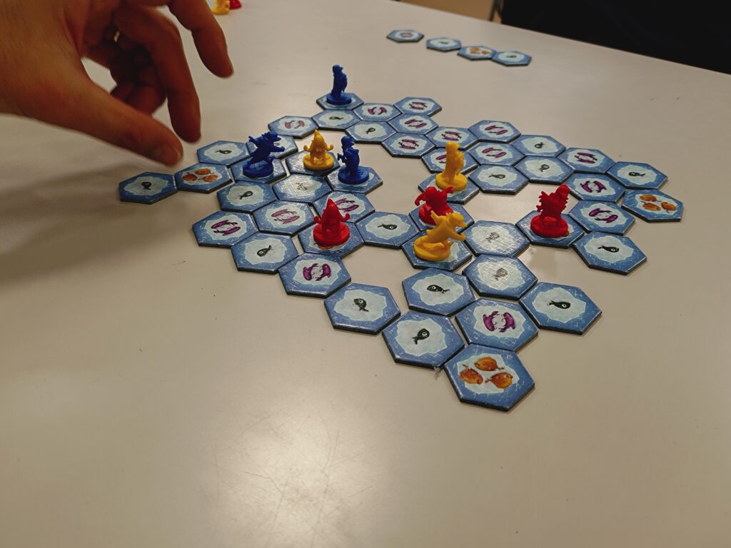 「それは俺の魚だ！」プレイの様子