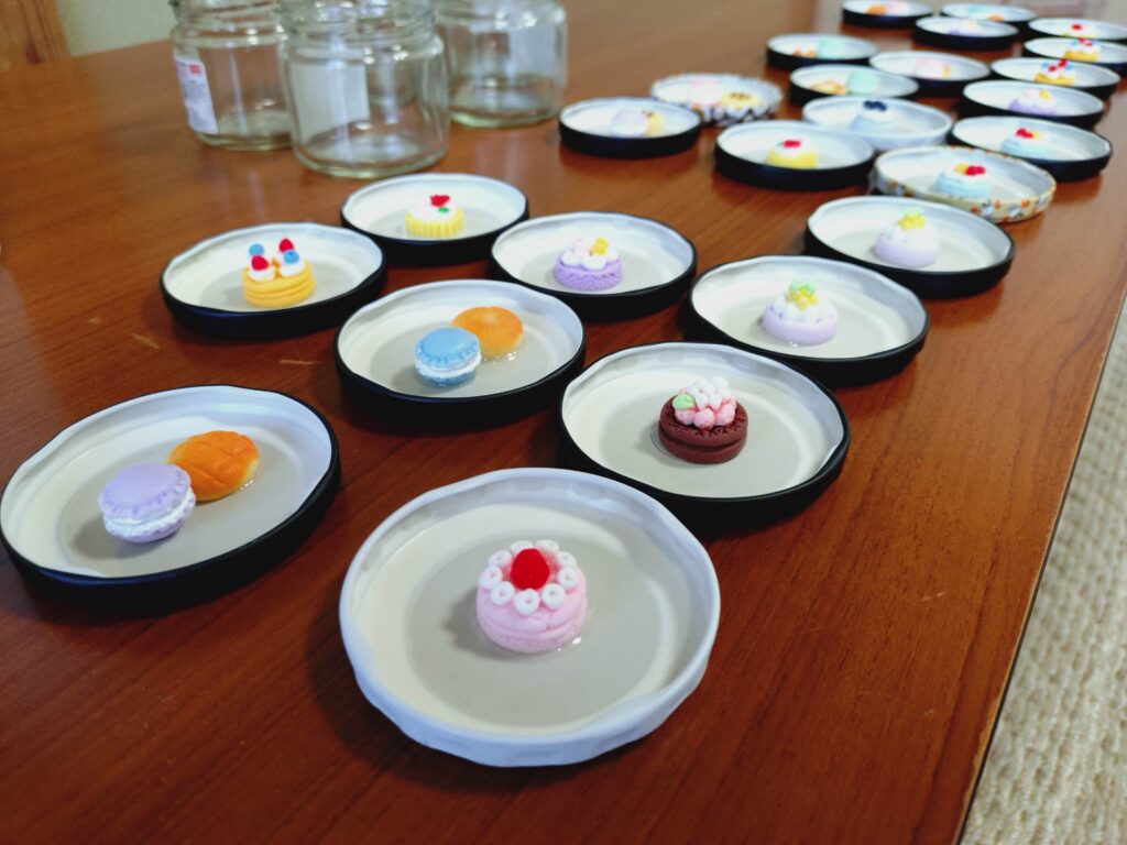 スノードーム　蓋の部品