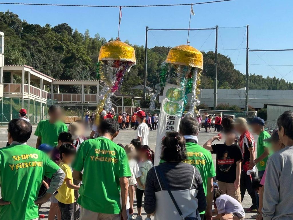 鈴割りの様子